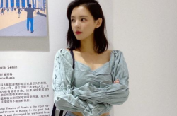 白一晗星颜社,揭秘明星幕后团队的艺术魅力